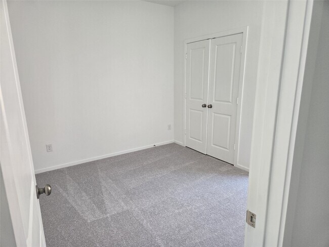 Building Photo - 6758 Sunset Velvet Dr