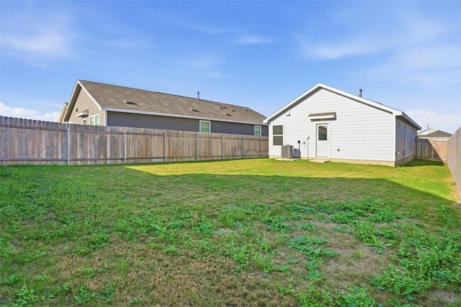 Building Photo - 23513 Tiny Moons Wy