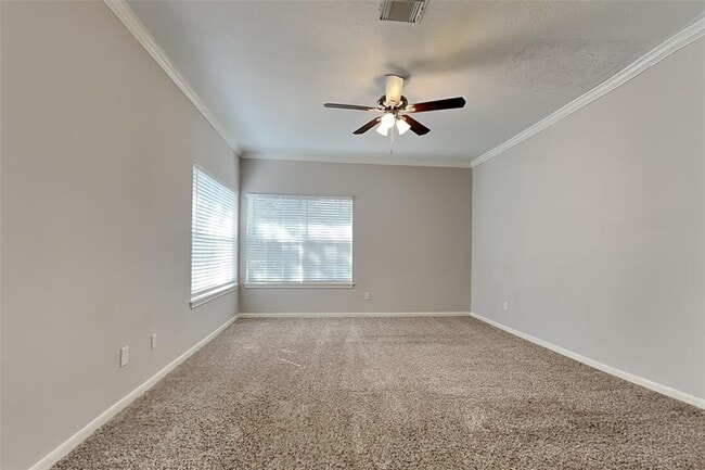 Building Photo - 4106 Hill Springs Dr