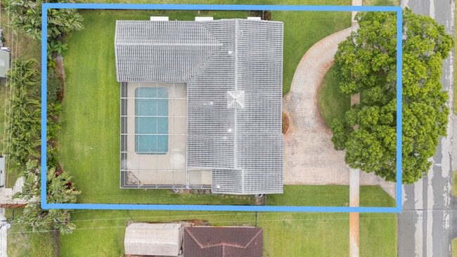 Building Photo - 5281 SW 4th Ct