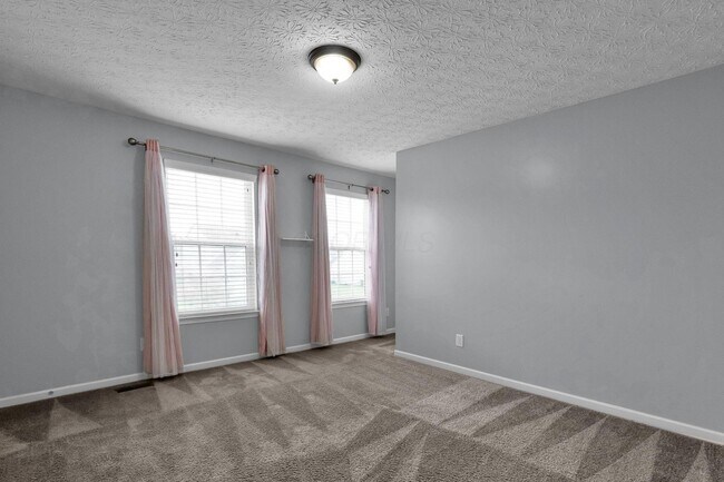 Building Photo - 5719 Cruiser Ave