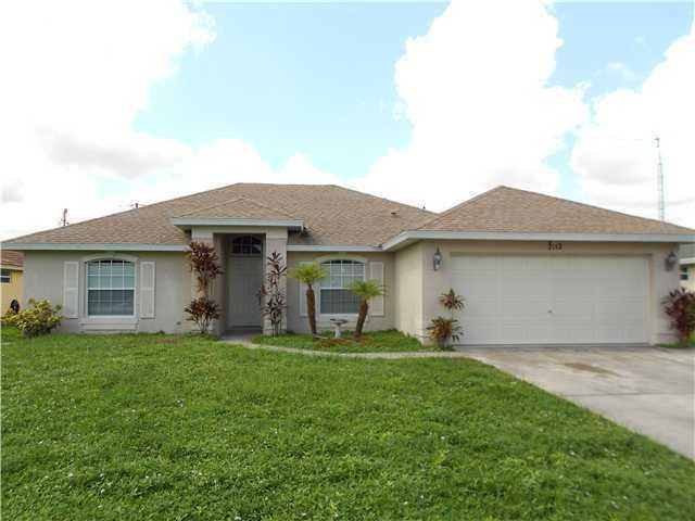 Primary Photo - 3/2/2 with home with 1412 living sqft is c...