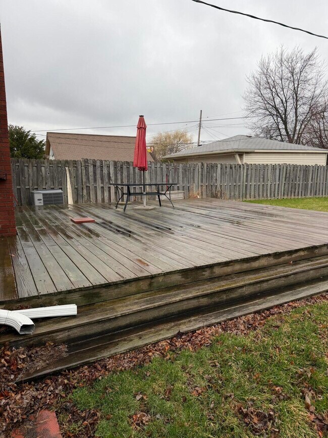 Building Photo - 17422 Keppen Ave