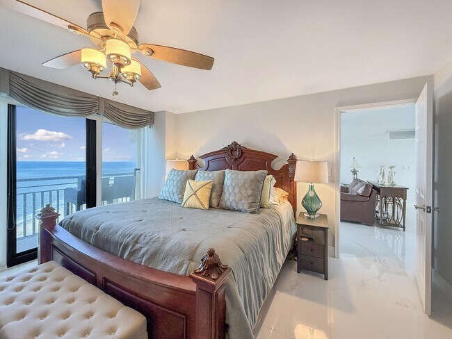 Building Photo - 3000 N Ocean Dr