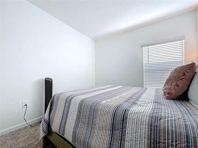 Building Photo - 1285 Deepwater Cir