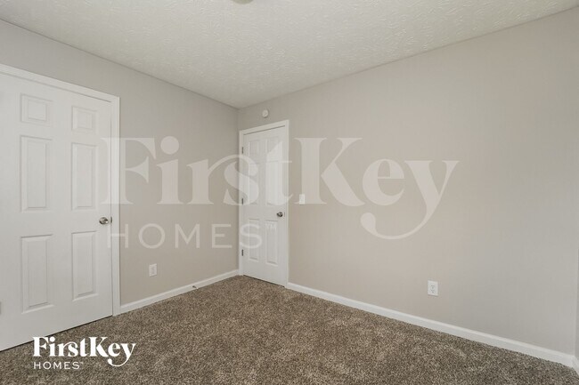 Building Photo - 208 Pleasant Way