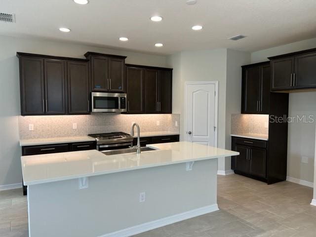 Building Photo - 12755 Brodlove Ln