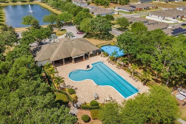 Building Photo - 2320 Grasmere Vw Pkwy S