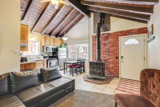 Building Photo - Welcome Home