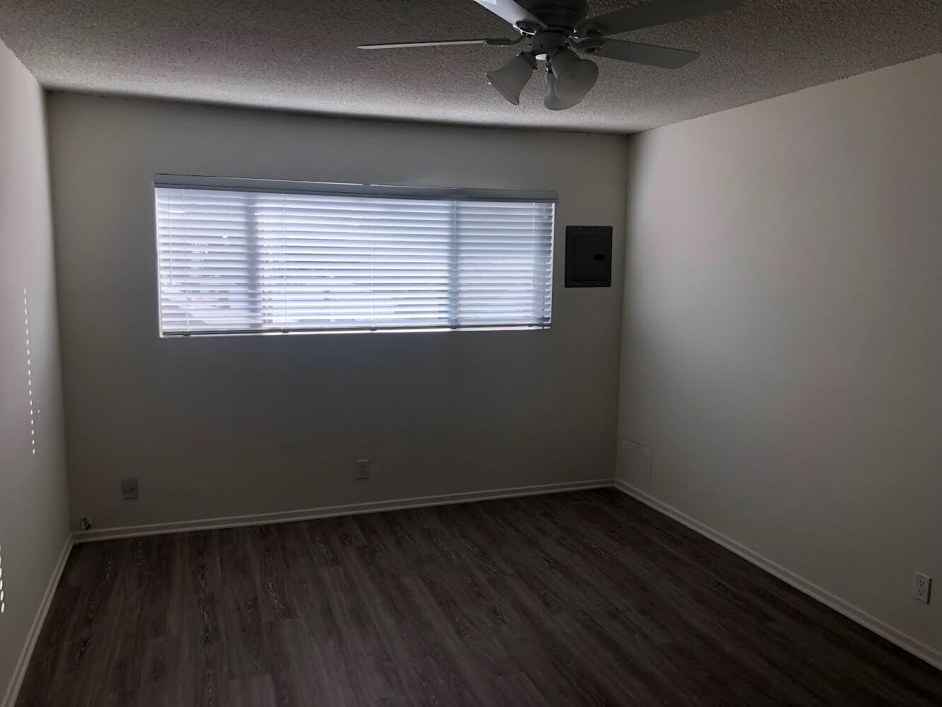 Building Photo - 5942 Malabar St