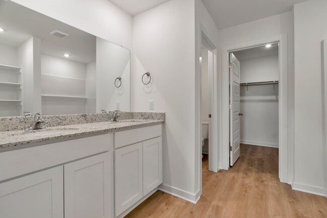 Building Photo - Brand-New 4 Bedroom Home in Prairie Grove!...