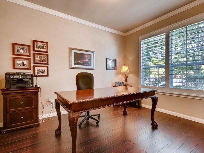 Building Photo - 10217 Medinah Greens Dr