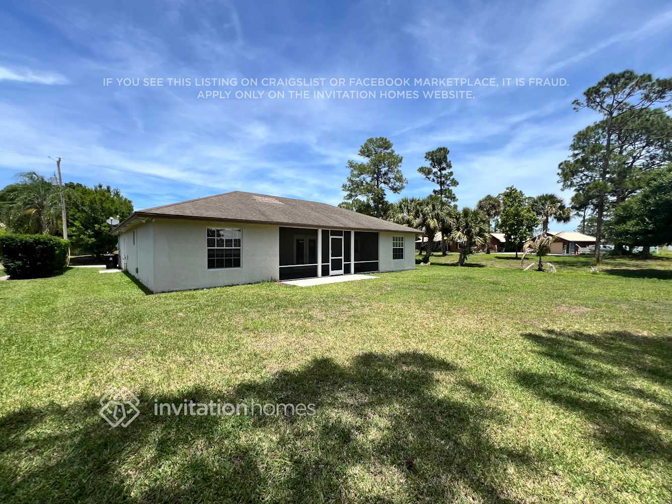 Building Photo - 1318 SW Bartell Ave