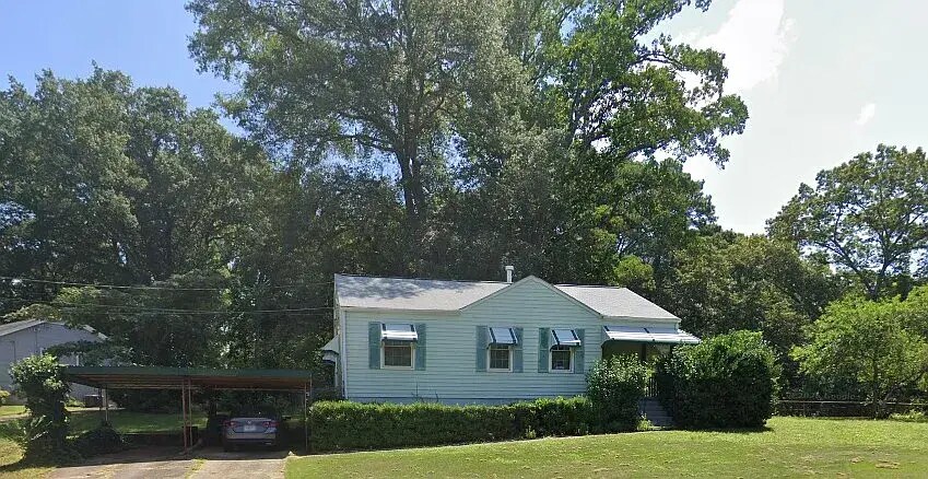 Building Photo - 1740 Crestridge Dr SE