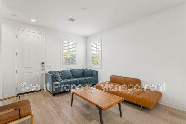 Building Photo - 31234 Calle Cirros