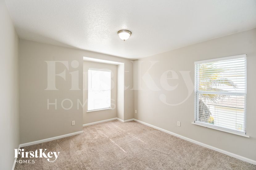 Building Photo - 2163 Fresco Dr