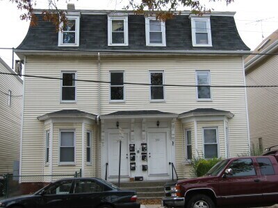Building Photo - 356 Windsor St