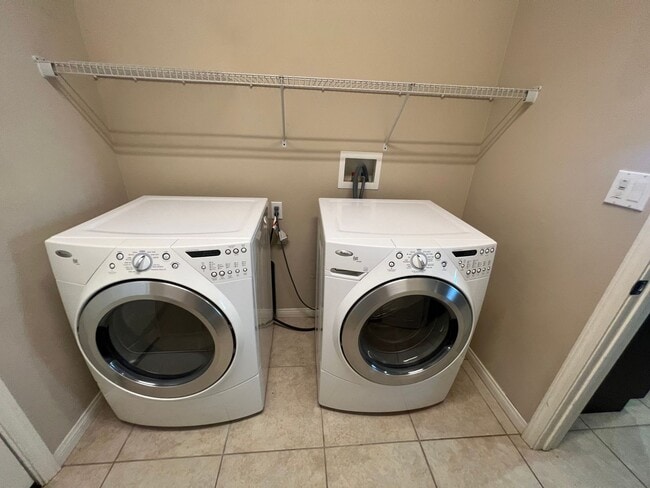 Building Photo - Del Webb Community of Solera at Sun City. 55 + Community