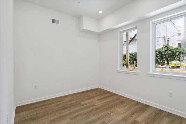 Building Photo - 1809 N 18th St