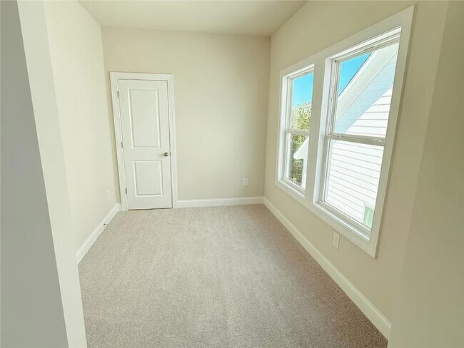 Building Photo - 1114 Winding Br Dr