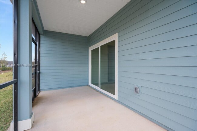 Building Photo - 8934 SW 69th Ter