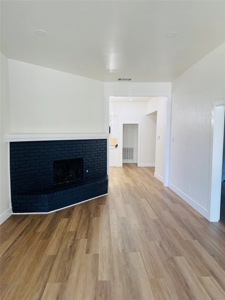 Building Photo - 9215 Highedge Cir