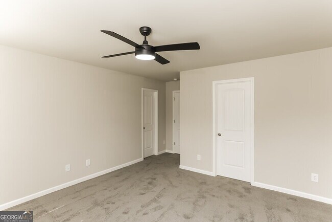 Building Photo - 118 Mineral Springs Ln
