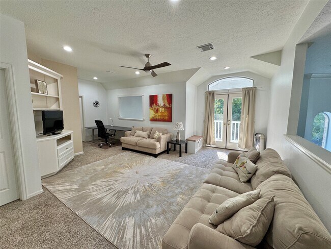 Building Photo - 59 Acorn Cluster Ct