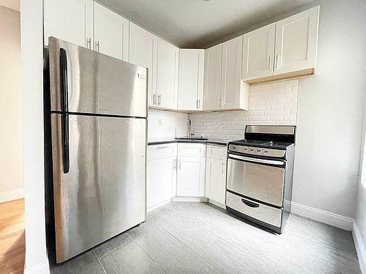 Building Photo - 2 bedroom in NEW YORK NY 10032