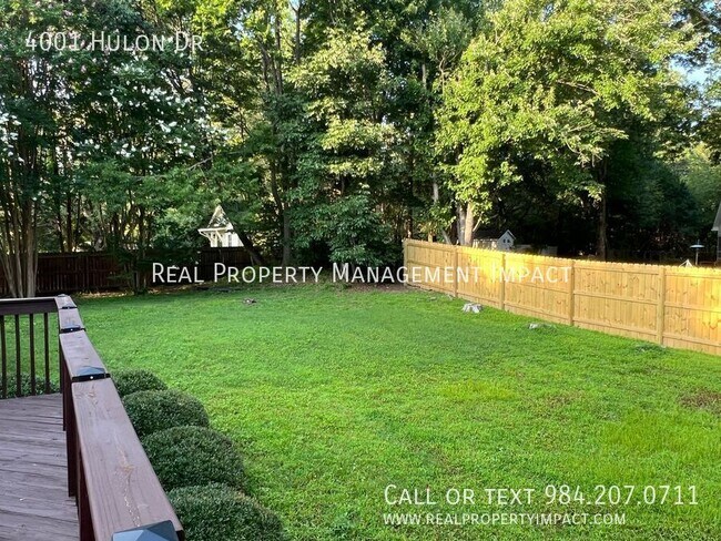 Building Photo - 4001 Hulon Dr