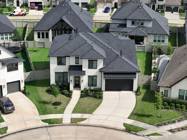 Building Photo - 4706 Oak Glen Ct