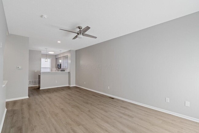 Building Photo - 801 S Front St