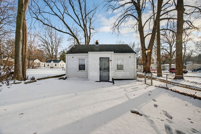 Building Photo - 159 Barto Dr