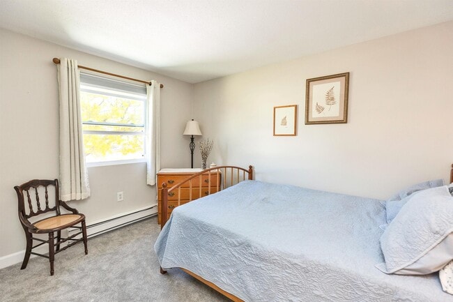 Building Photo - 147 Beech St