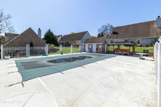 Building Photo - 1035 Nod St