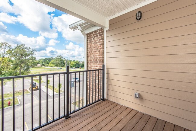Building Photo - 137 Harmony Mdws Ct