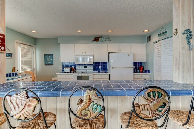Building Photo - 59 Oceanside Dr