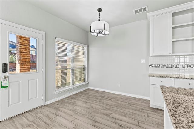 Building Photo - 3522 Hanan St