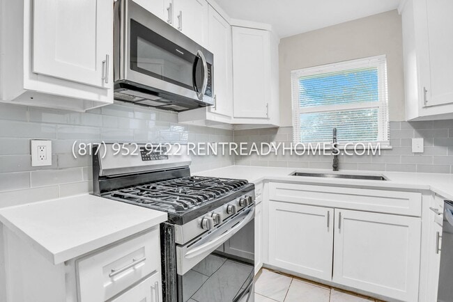 Building Photo - 3934 Orlando Ct