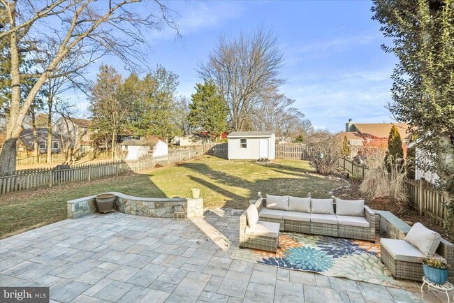 Building Photo - 408 Blue Ridge Ave NE