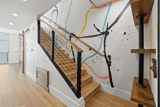 Building Photo - 1208 E Kennedy Blvd