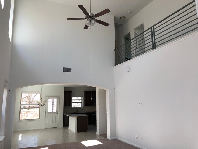 Building Photo - 436 Arrowhead Vine St
