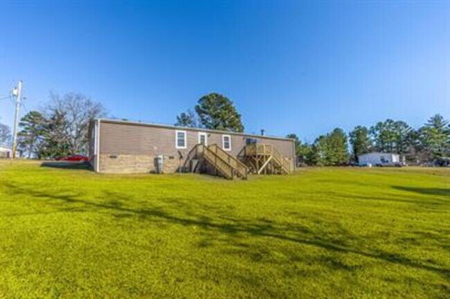 Building Photo - 846 Currie Mill Rd