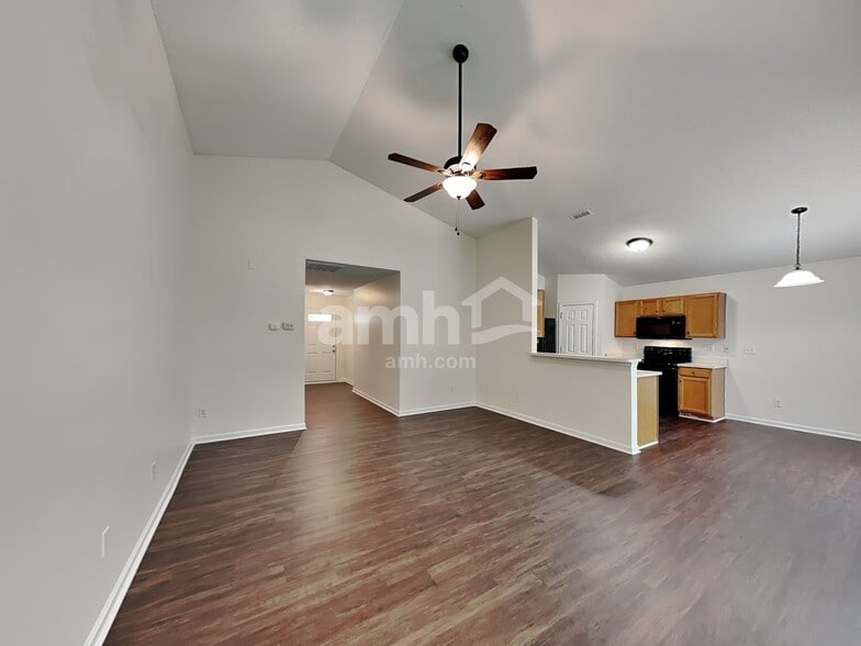 Building Photo - 8526 Appledale Dr