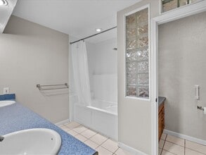 Building Photo - 4214 Fernside Dr