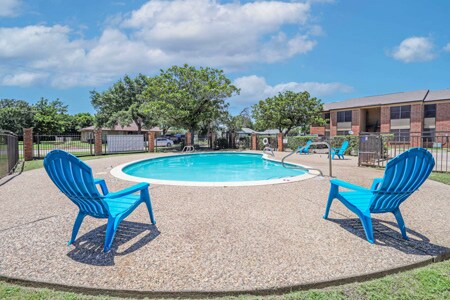 Building Photo - 3233 Bonnie Dr