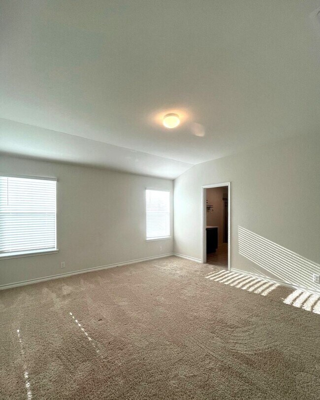 Building Photo - 13210 Desana Spgs