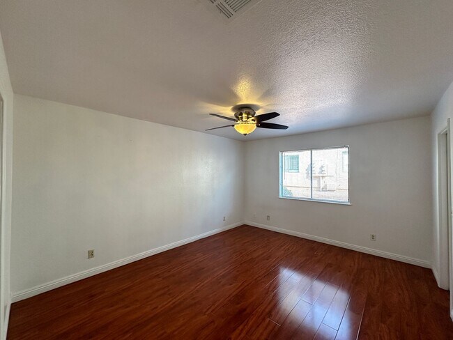 Building Photo - CASA MESA CONDO