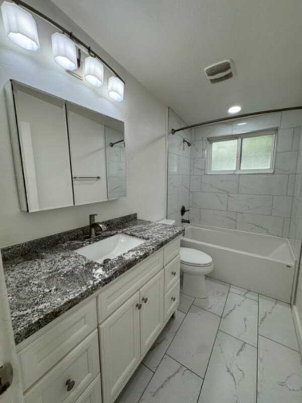 Building Photo - 1803 E Miles St