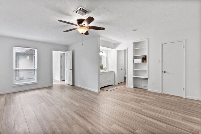 Building Photo - 21710 Glenbranch Dr